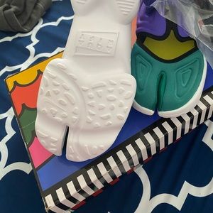 W Nike aqua rift size 7